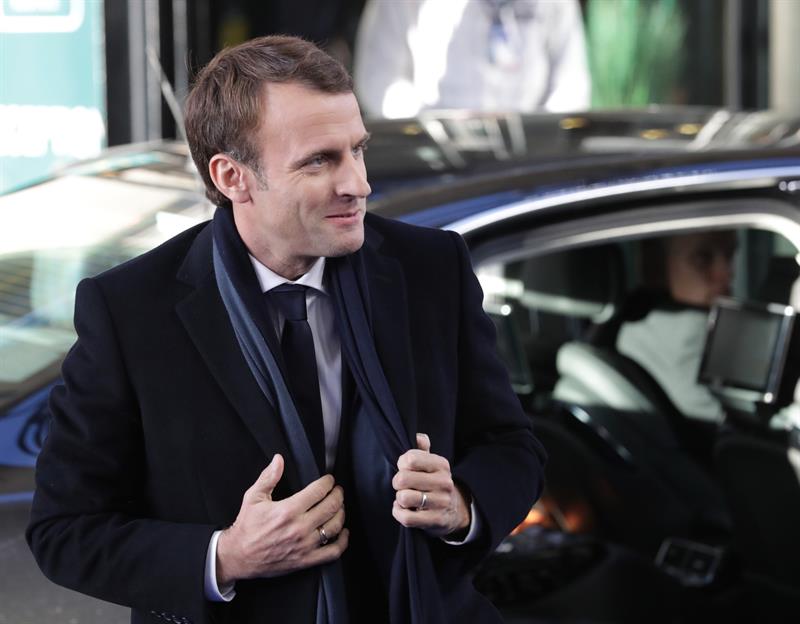  Macron pede a definiÃ§Ã£o do mÃ­nimo mÃ­nimo europeu e critÃ©rios de convergÃªncia social