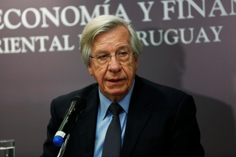  A forÃ§a financeira uruguaia Ã© a base para um maior desenvolvimento social, diz o ministro da Economia