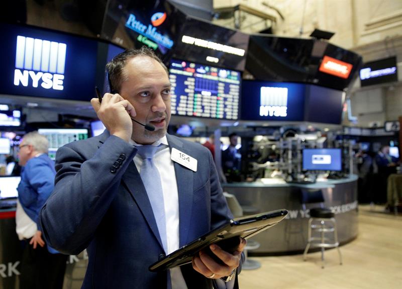  Wall Street abre e Dow Jones avanÃ§a 0,13%