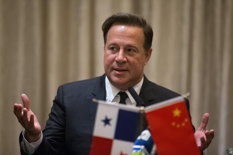  Varela propÃµe PanamÃ¡ como uma plataforma latino-americana para a China